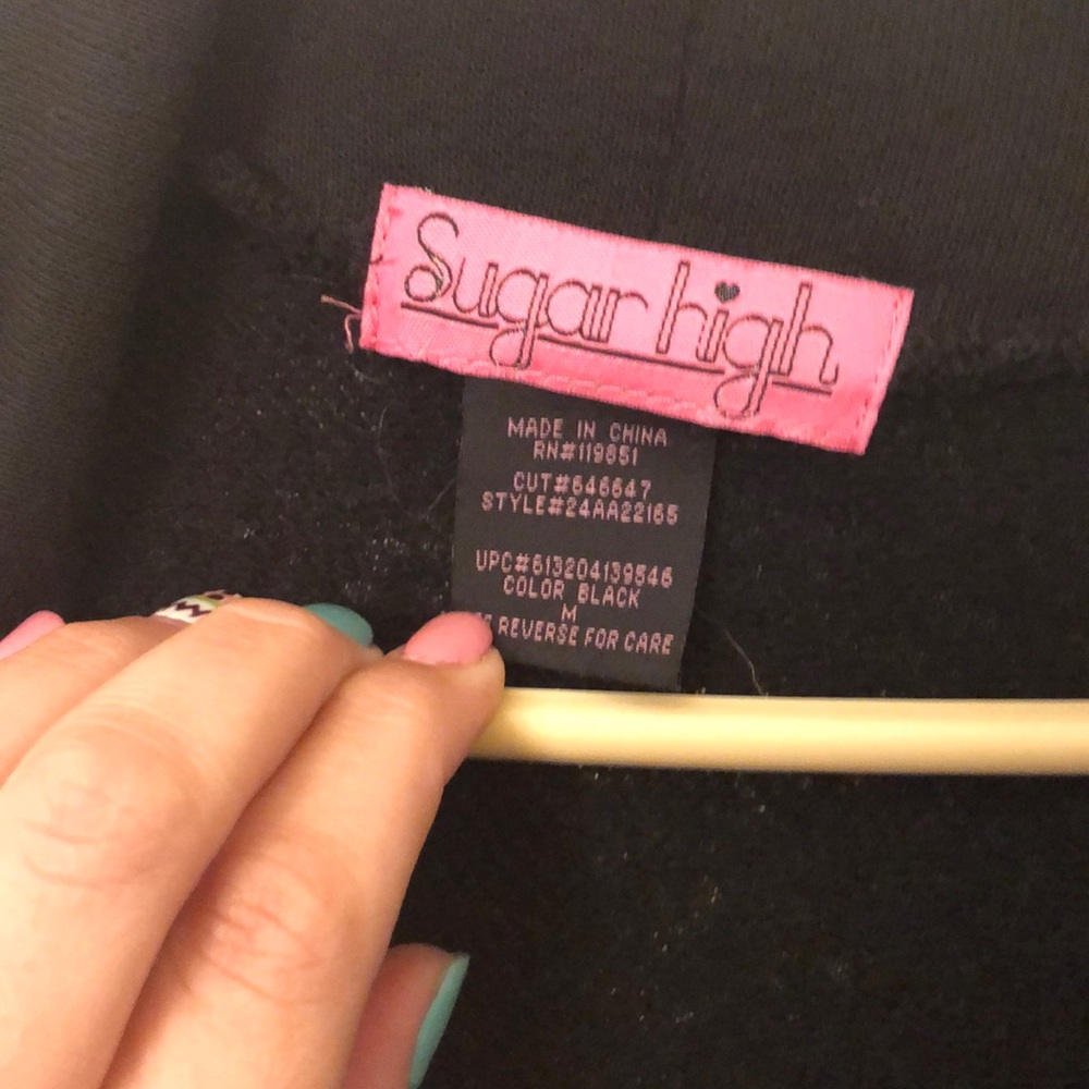 Cardigan - Picture 2 of 3